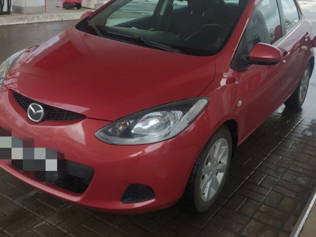 Mazda 2 2009 года