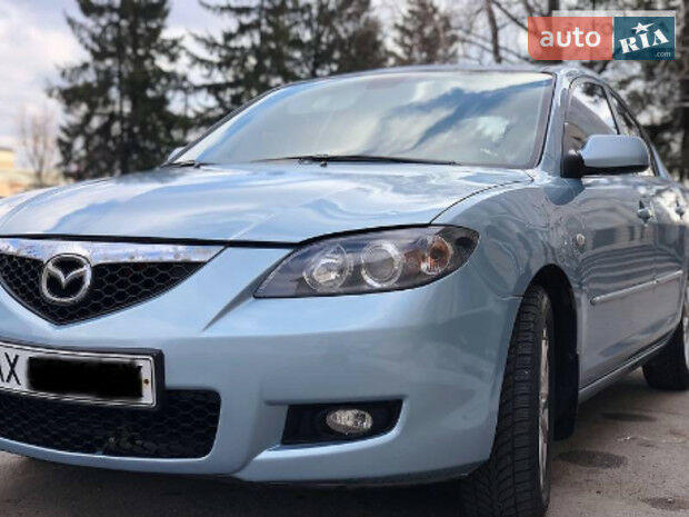 Мазда 3 2007 року Mazda 3 2007 року