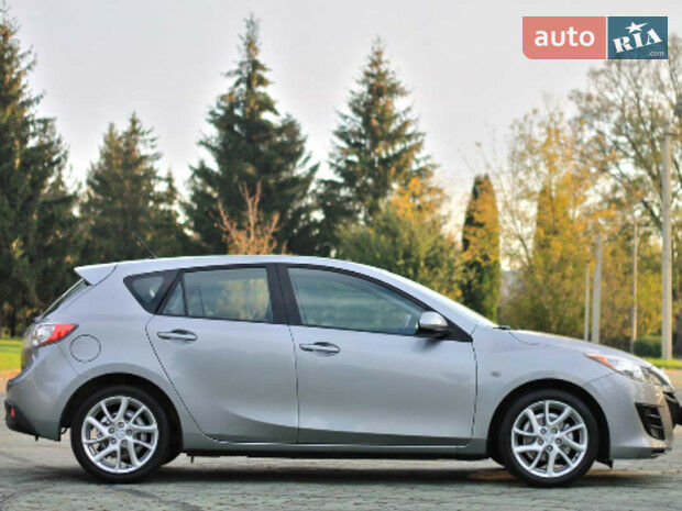 Mazda 3 2010 года