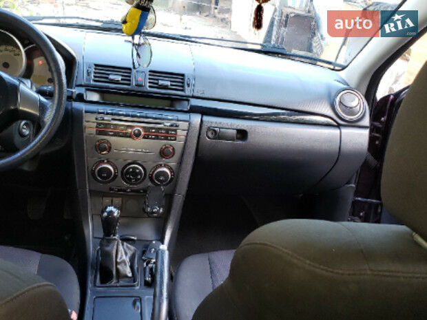 Mazda 3 2007 року