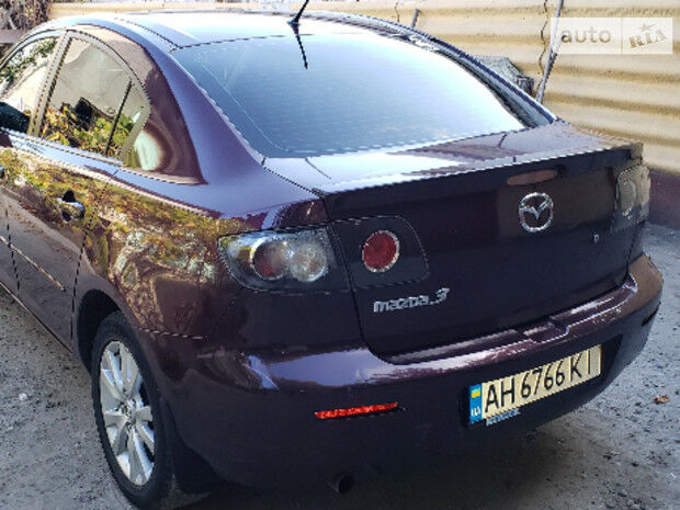 Mazda 3 2007 года