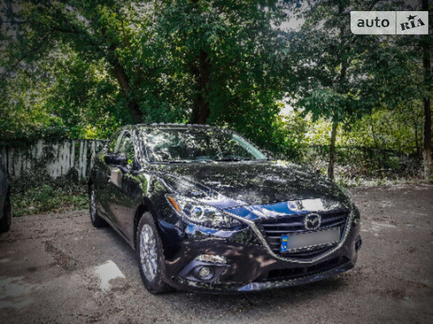 Mazda 3 2016 года