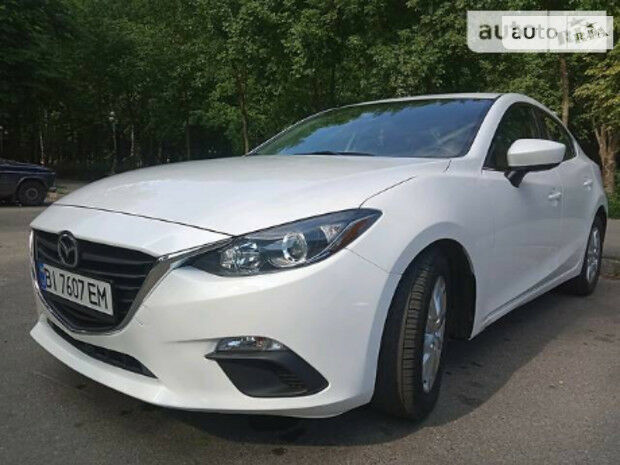 Мазда 3 2015 года Mazda 3 2015 года