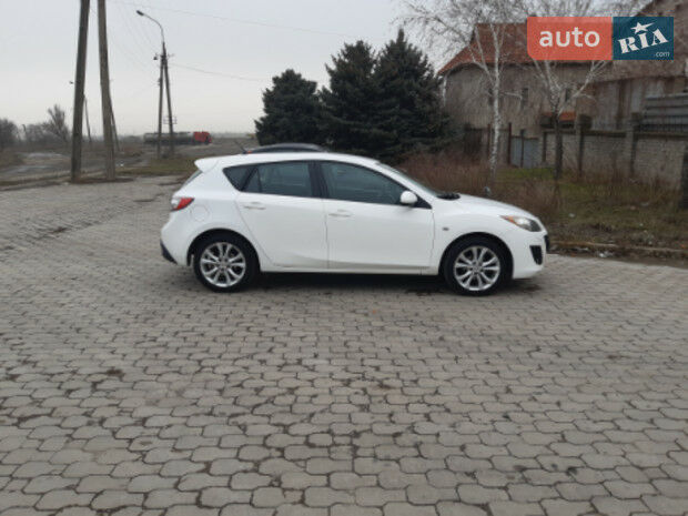 Mazda 3 2009 года