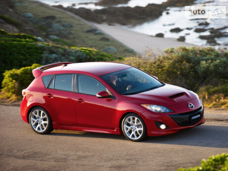 Mazda 3 2011 года