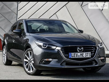 Мазда 3 2010 года Mazda 3 2010 года