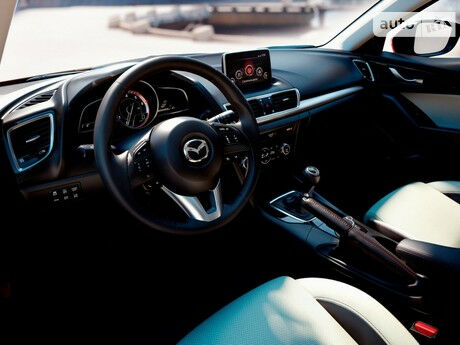Мазда 3 2006 года Mazda 3 2006 года
