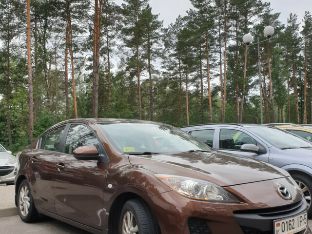 Mazda 3 2012 року