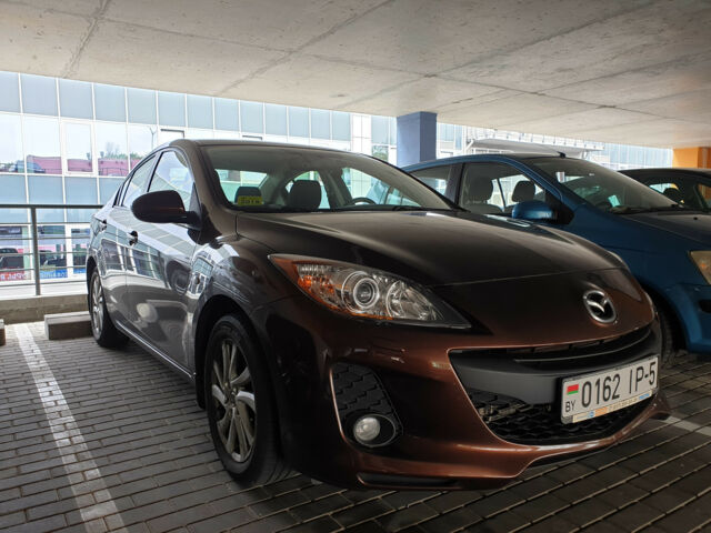 Mazda 3 2012 року