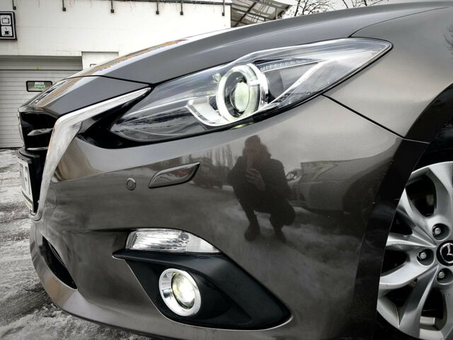 Mazda 3 2014 года