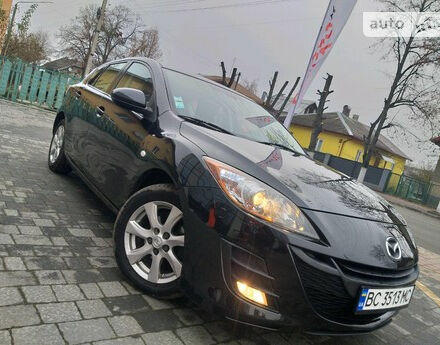 Mazda 3 2011 года