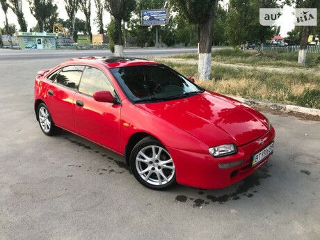 Mazda 323 1995 року