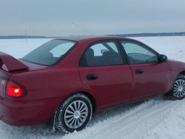 Mazda 323 1994 года