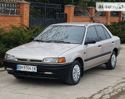 Mazda 323 1992 року - Фото 2 автомобіля