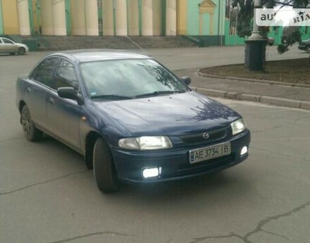 Mazda 323 1998 года