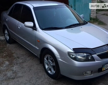 Mazda 323 2003 року