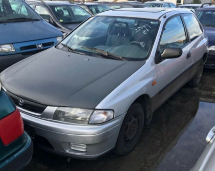 Mazda 323 1997 года - Фото 2 авто