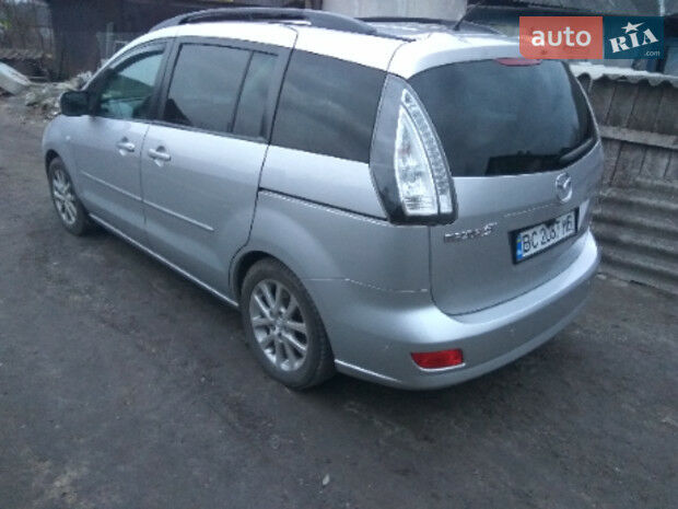 Mazda 5 2009 года