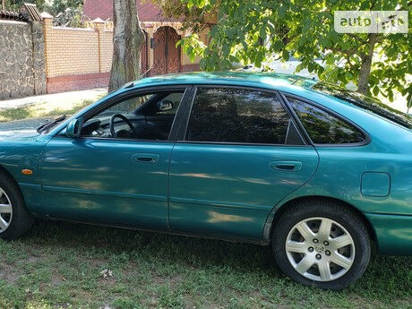 Мазда 626 1995 года Mazda 626 1995 года