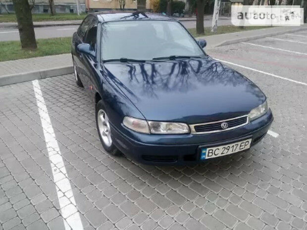 Mazda 626 1996 года