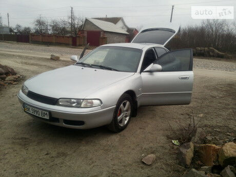 Mazda 626 1996 года