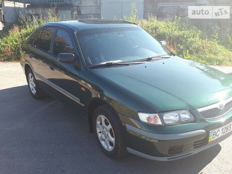 Мазда 626 1999 года Mazda 626 1999 года