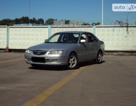 Mazda 626 1999 года