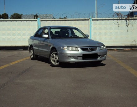 Mazda 626 1986 года