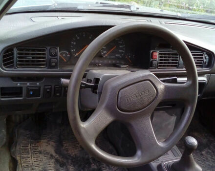 Mazda 626 1988 року - Фото 5 автомобіля
