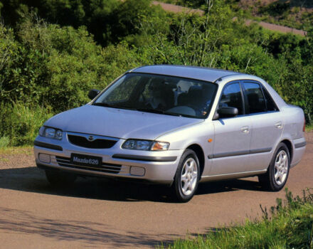 Mazda 626 1997 року - Фото 1 автомобіля