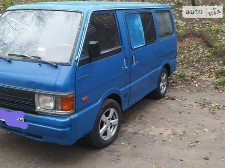 Mazda Bongo 1987 года