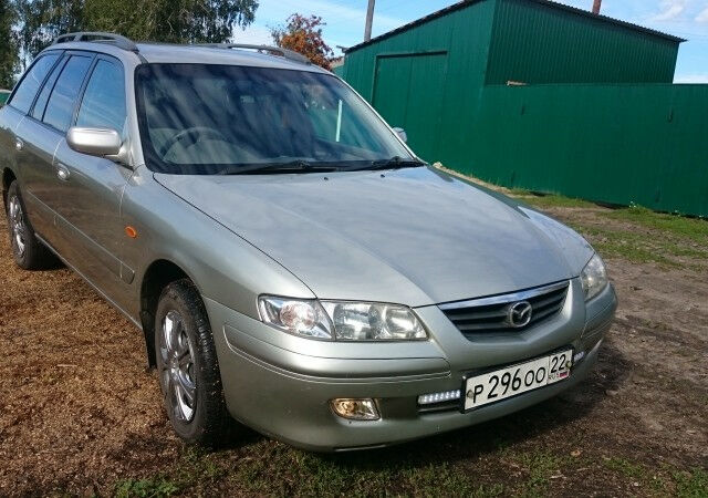 Mazda Capella 2001 року