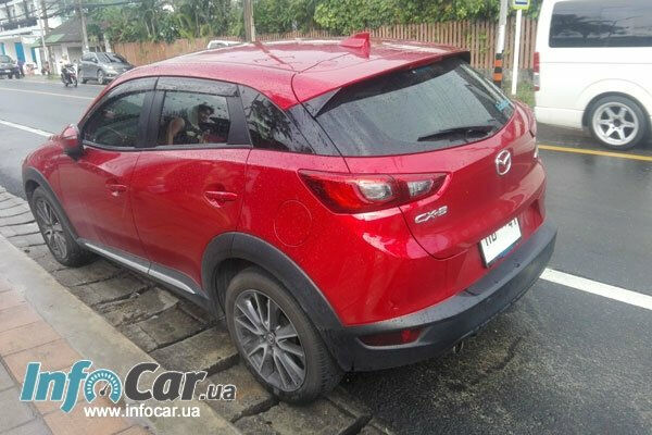 Mazda CX-3 2017 року