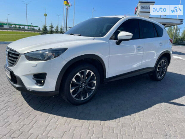 Mazda CX-5 2015 года