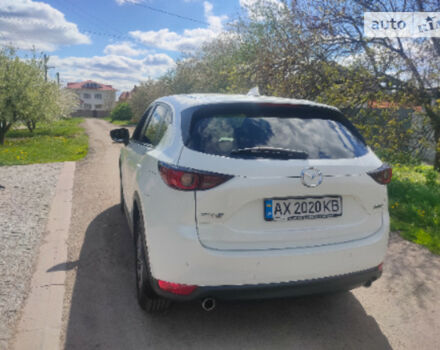 Фото на отзыв с оценкой 3.2 о Mazda CX-5 2019 году выпуска от автора "Egor sheva" с текстом: Для путешествий не подходит, ибо больше 120 ехать по трассе не очень комфортно.Обслуживание у офи...