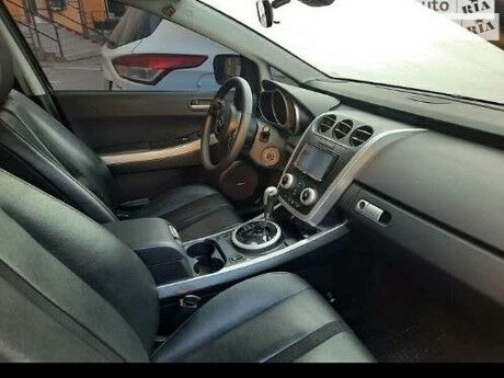 Мазда СХ-7 2007 года Mazda CX-7 2007 года