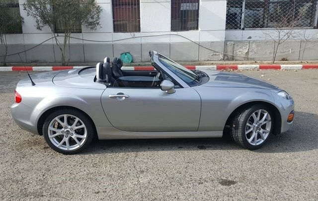 Mazda MX-5 2011 года