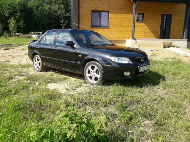 Mazda Protege 2002 року