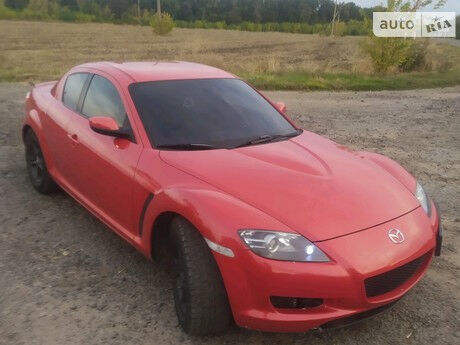 Мазда РХ-8 2004 року Mazda RX-8 2004 року