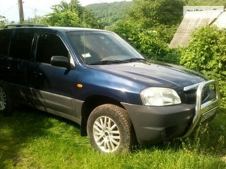 Mazda Tribute 2001 року