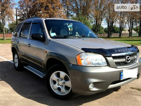 Mazda Tribute 2001 року