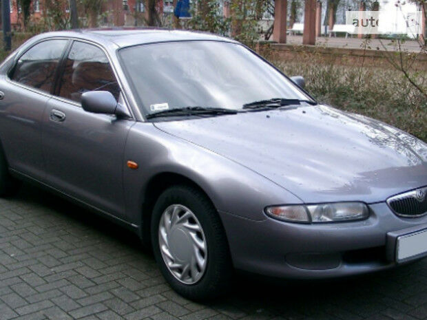 Мазда Кседос 6 1996 года Mazda Xedos 6 1996 года