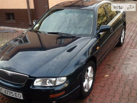 Мазда Кседос 9 1996 года Mazda Xedos 9 1996 года