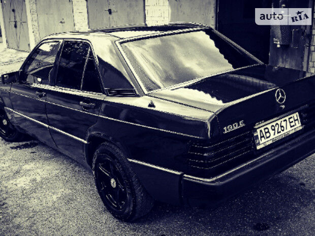 Mercedes-Benz 190 1993 года