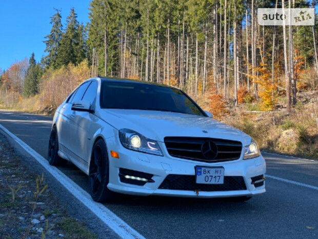 Mercedes-Benz 250 2012 года