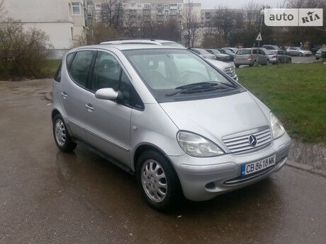 Мерседес А 140 2001 года Mercedes-Benz A 140 2001 года