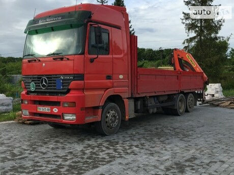 Mercedes-Benz Actros 2001 року