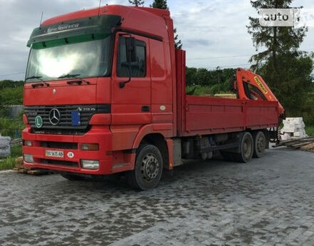 Фото на відгук з оцінкою 4.2   про авто Mercedes-Benz Actros 2001 року випуску від автора “Олег” з текстом: Отличный надежный экономичный автомобиль. Настоящая рабочая лошадка, нет проблем с обслуживанием ...