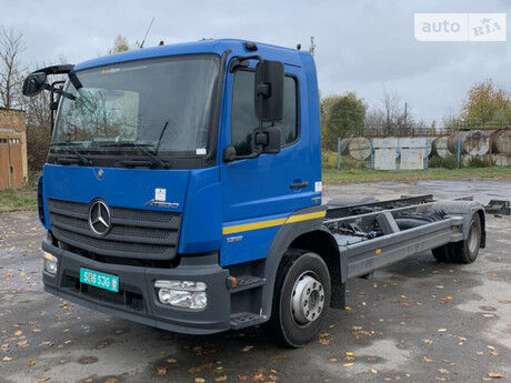 Mercedes-Benz Atego 2015 года