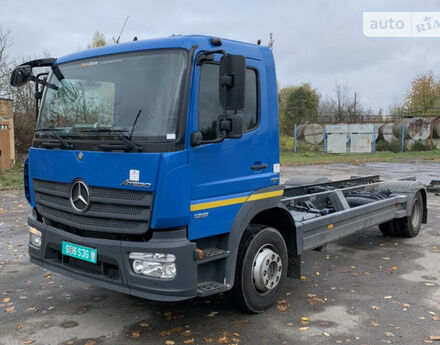 Фото на отзыв с оценкой 5 о Mercedes-Benz Atego 2015 году выпуска от автора "Александр" с текстом: Атего 818 евро6. Авто хорошее в ходу удобное и комфортное. По надежности всё впорядке без нарикан...